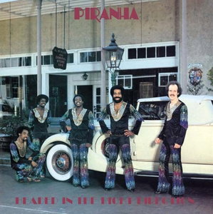 CD Shop - PIRANHA HEADED IN THE RIGHT DI...