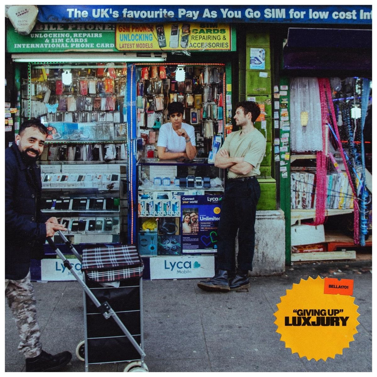CD Shop - LUXJURY GIVING UP