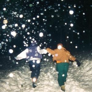 CD Shop - MOVEMENTS HAPPIER NOW