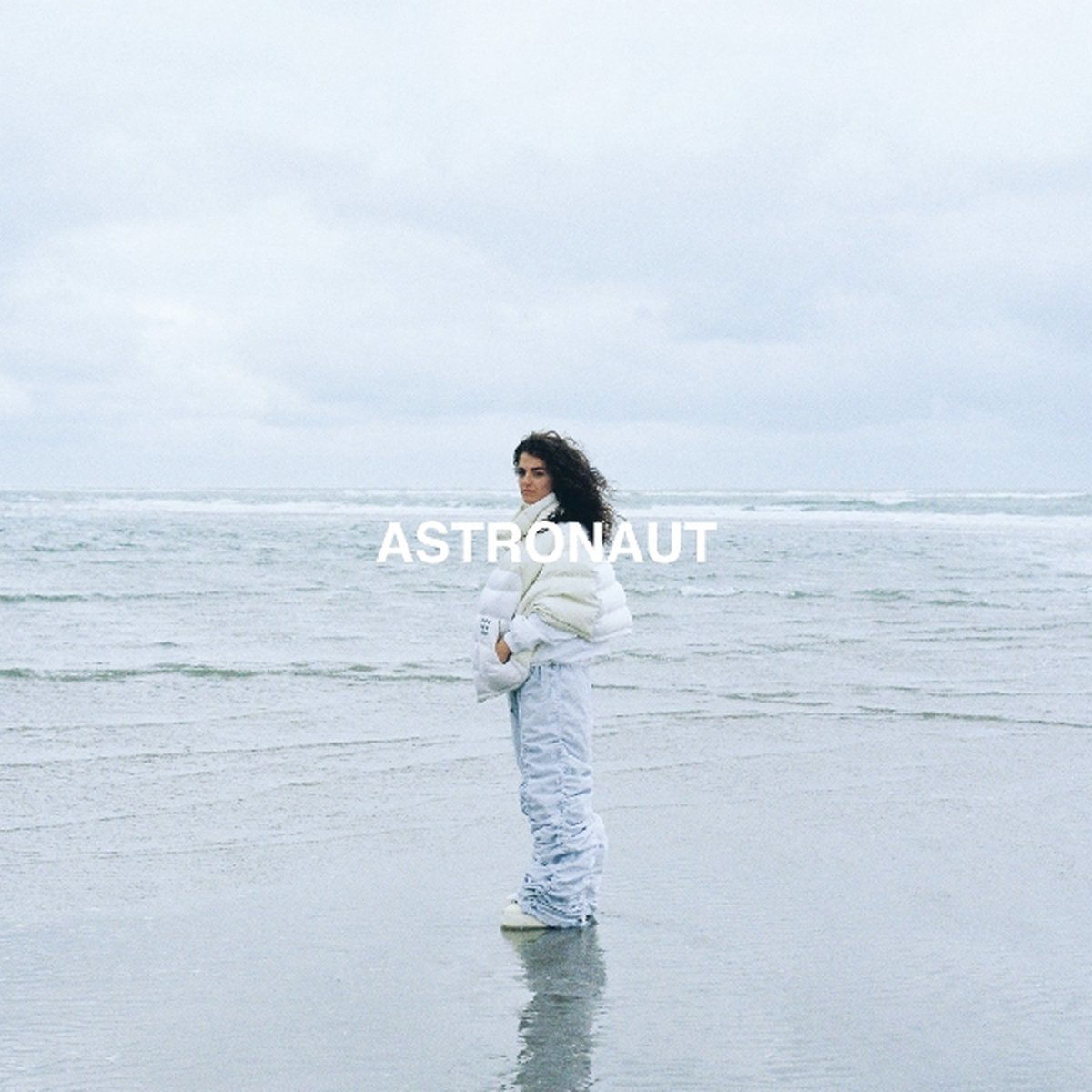 CD Shop - ISABEL USHER ASTRONAUT