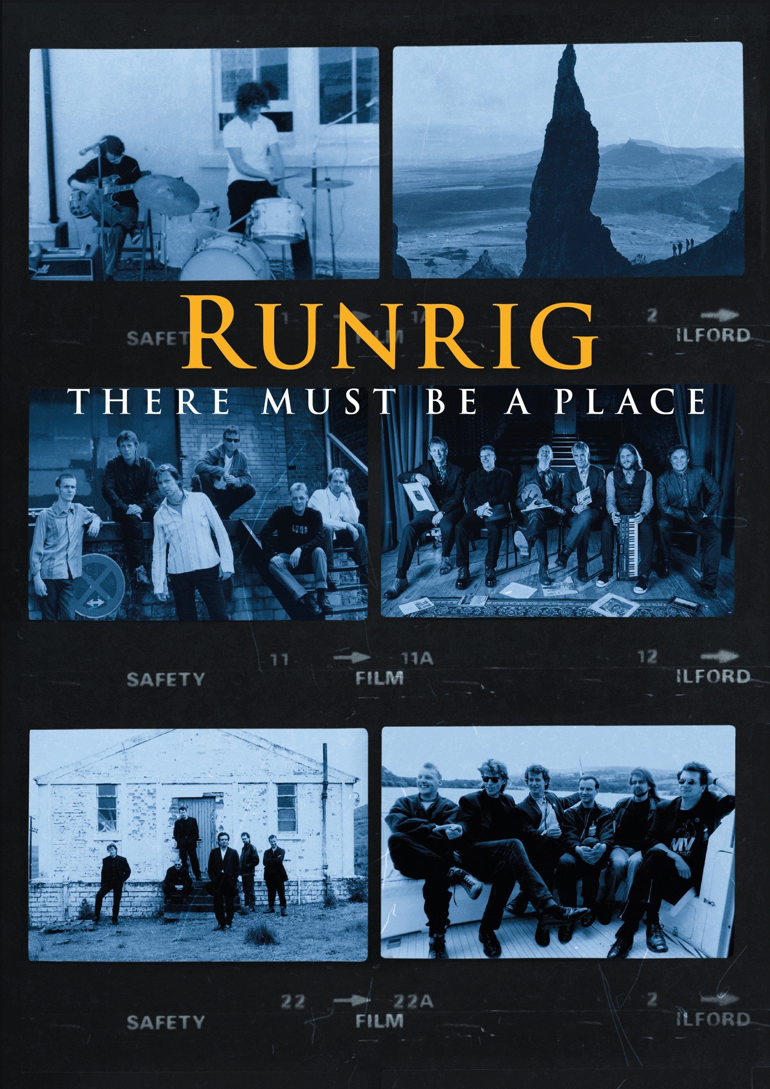 CD Shop - RUNRIG THERE MUST BE A PLACE